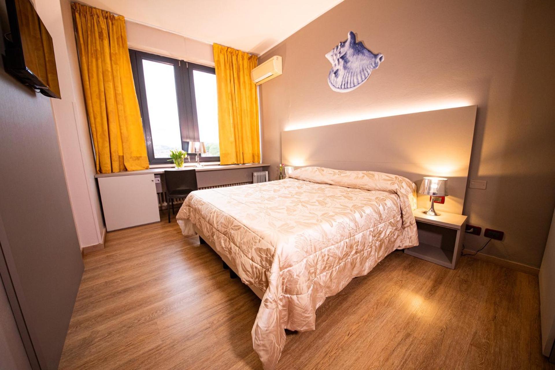 Italia Hotel