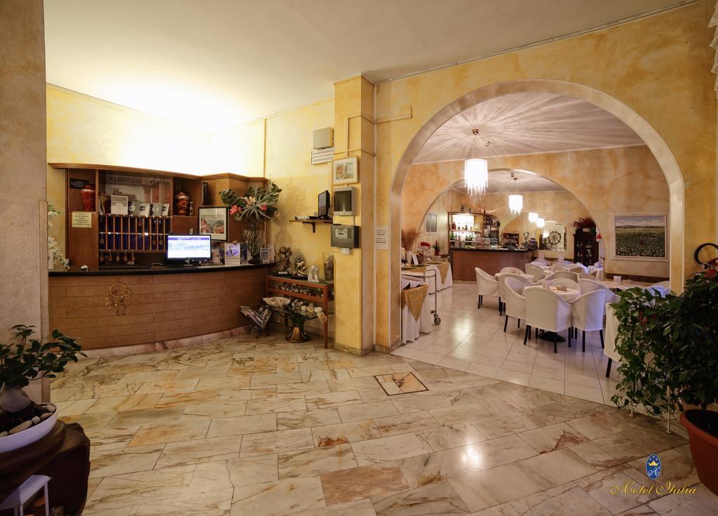 Italia Hotel 3*